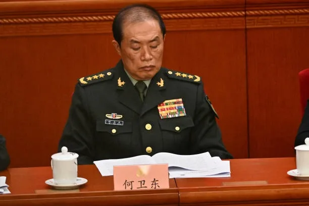 中共日前有9名上將被開除黨籍、軍籍，其中之一為軍委副主席何衛東（圖）。（PEDRO PARDO/AFP via Getty Images）