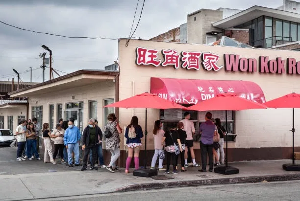 美國加州洛杉磯唐人街的旺角酒家。（George Rose/Getty Images）
