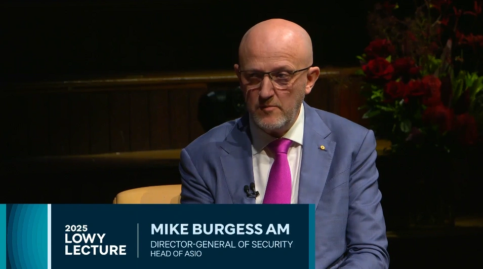 澳大利亚安全情报局（ASIO）局长伯吉斯（Mike Burgess）。（截图取自x.com/LowyInstitute）