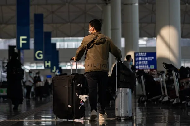 香港國際機場出境大廳。（Anthony Kwan/Getty Images）