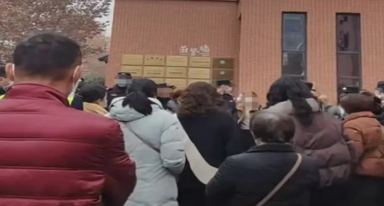 成都,输液,身亡,重庆,注射,失效药物,医疗事故