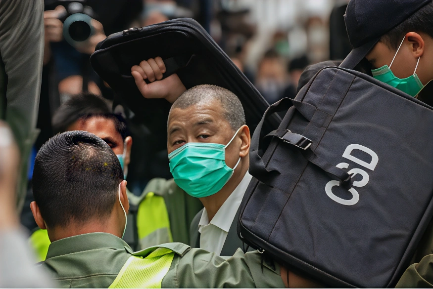 2026年2月9日，香港高等法院以串謀勾結外國勢力等罪名,判處黎智英20年監禁。。(Photo by Anthony Kwan/Getty Images)