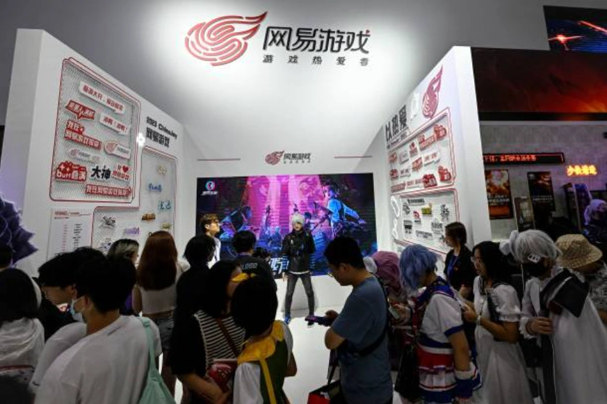 上海中国国际数码娱乐博览会（ChinaJoy）上的网易游戏展位。(Photo by Jade Gao / AFP) (Photo by JADE GAO/AFP via Getty Images)