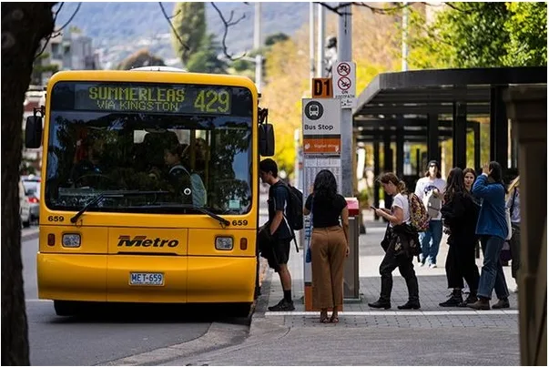 公交车（来源：City of Hobart）