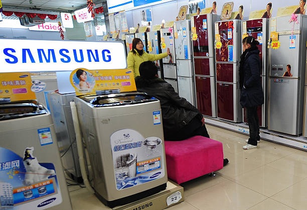 鄭州的一家電子與家用電器百貨商場。資料圖片。（FREDERIC J. BROWN/AFP via Getty Images）