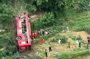 廣西,梧州,公交車,墮橋,雲龍大橋