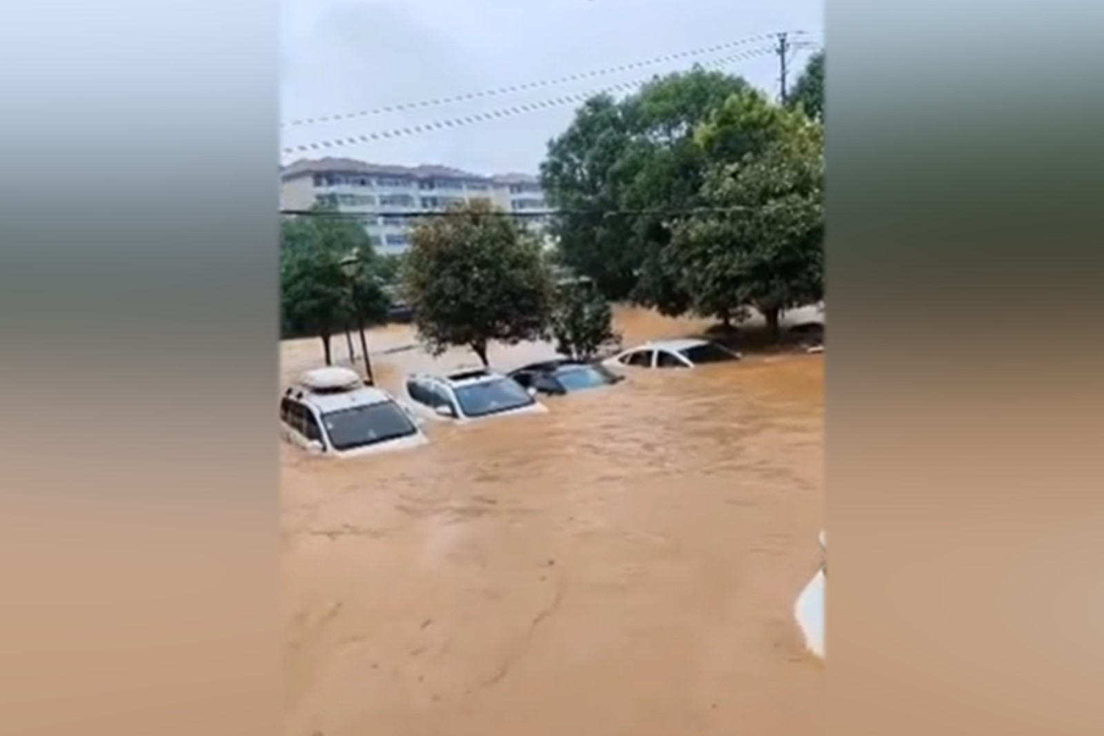 江西贛州洪災嚴重。（視頻擷圖）