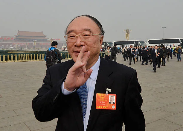 图为前重庆市市长黄奇帆。 (Photo credit should read MARK RALSTON/AFP via Getty Images)